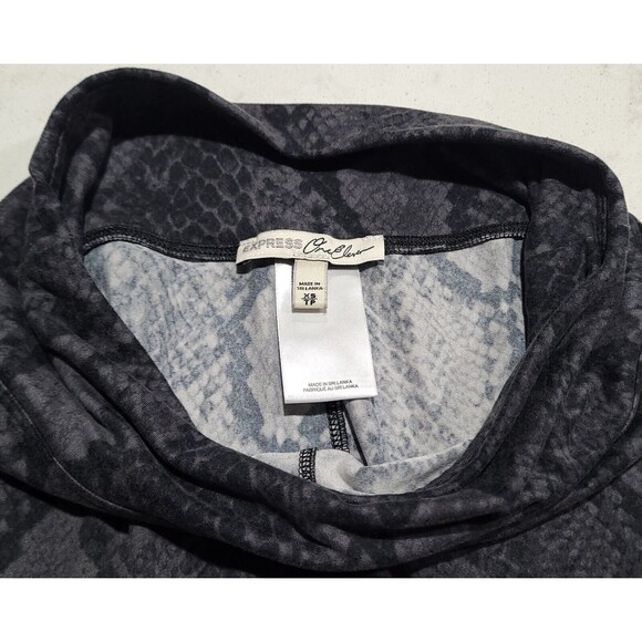 Express One Eleven Snakeskin Print Gray Leggings Gym Yoga Excercise Run XS NWOT - Picture 8 of 12